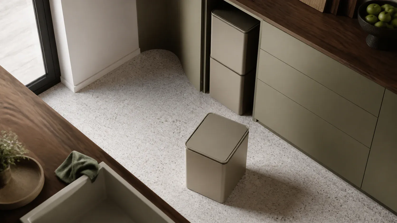 Vista elevada conceptual de módulos de reciclaje apilados y uno separado para retirarlo.